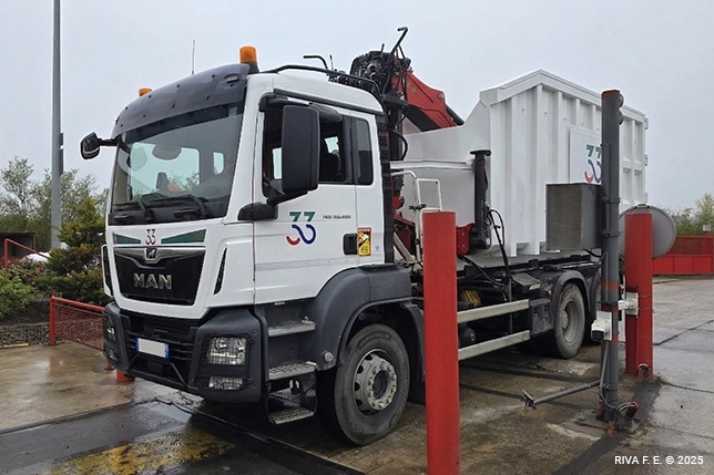 Intérieur du site Trentetrois de Montereau avec stockage de métaux non ferreux prêts pour le recyclage